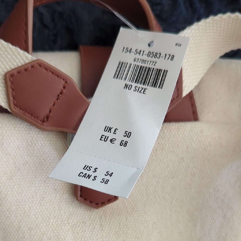 Abercrombie & Fitch Stylish Canvas Backpack - Picture 3 of 6